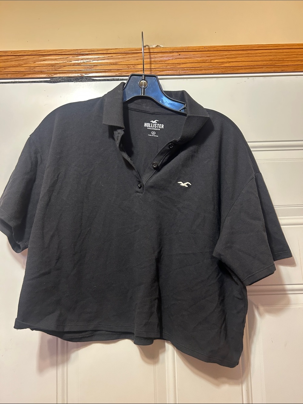 Hollister Black Cropped Polo Shirt M NWT